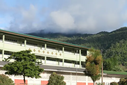 依山而建的教学楼